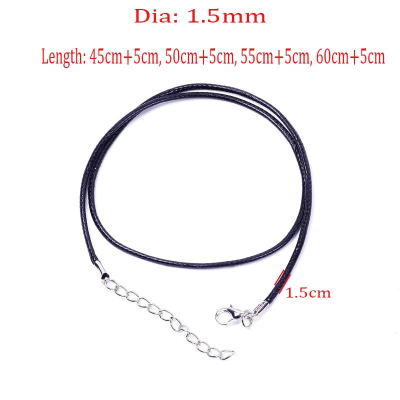 Färdiga halsband svart Läder